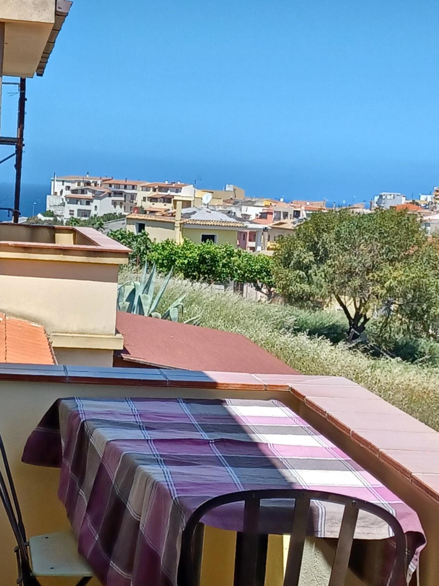 Appartamento Per Vacanza Castelsardo Exterior photo
